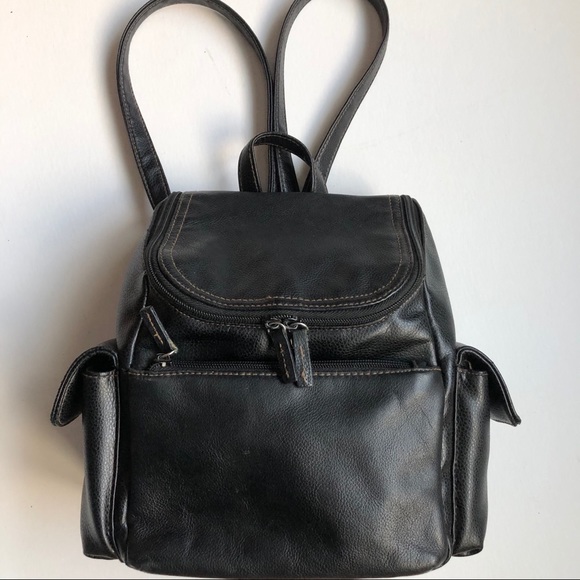Unbranded Handbags - Black Leather Backpack